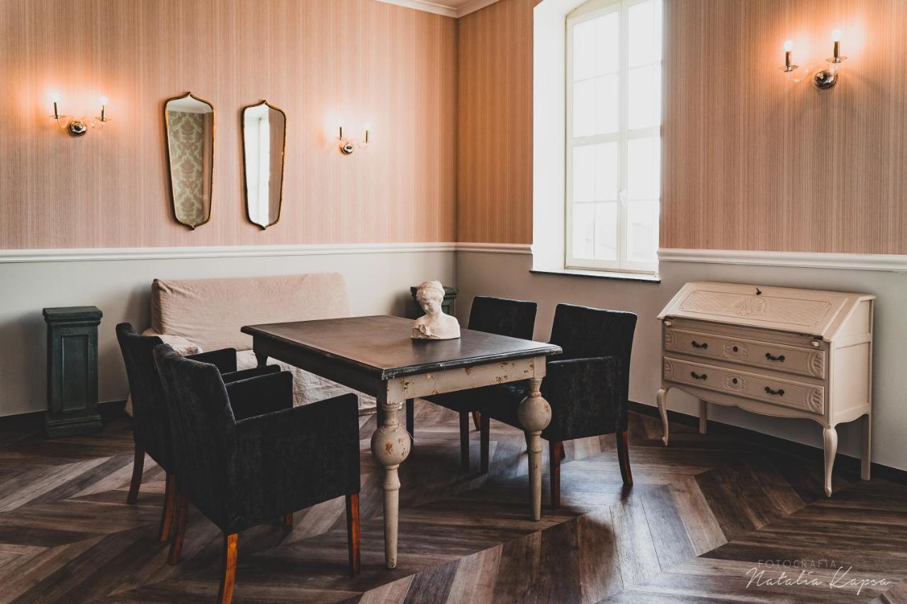 Palac Rajkowo Bed and Breakfast Szczecin Buitenkant foto